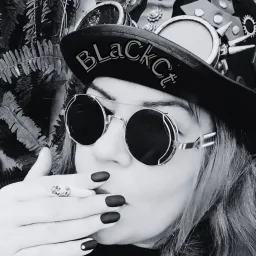 Julia avatarı