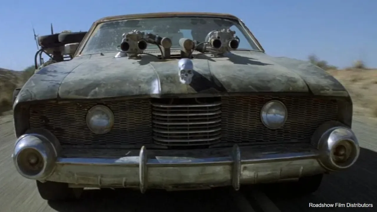 Mad Max: Fury Road’un Efsane Araçları Gerçekte Hangi Modellerden Üretilmiş?