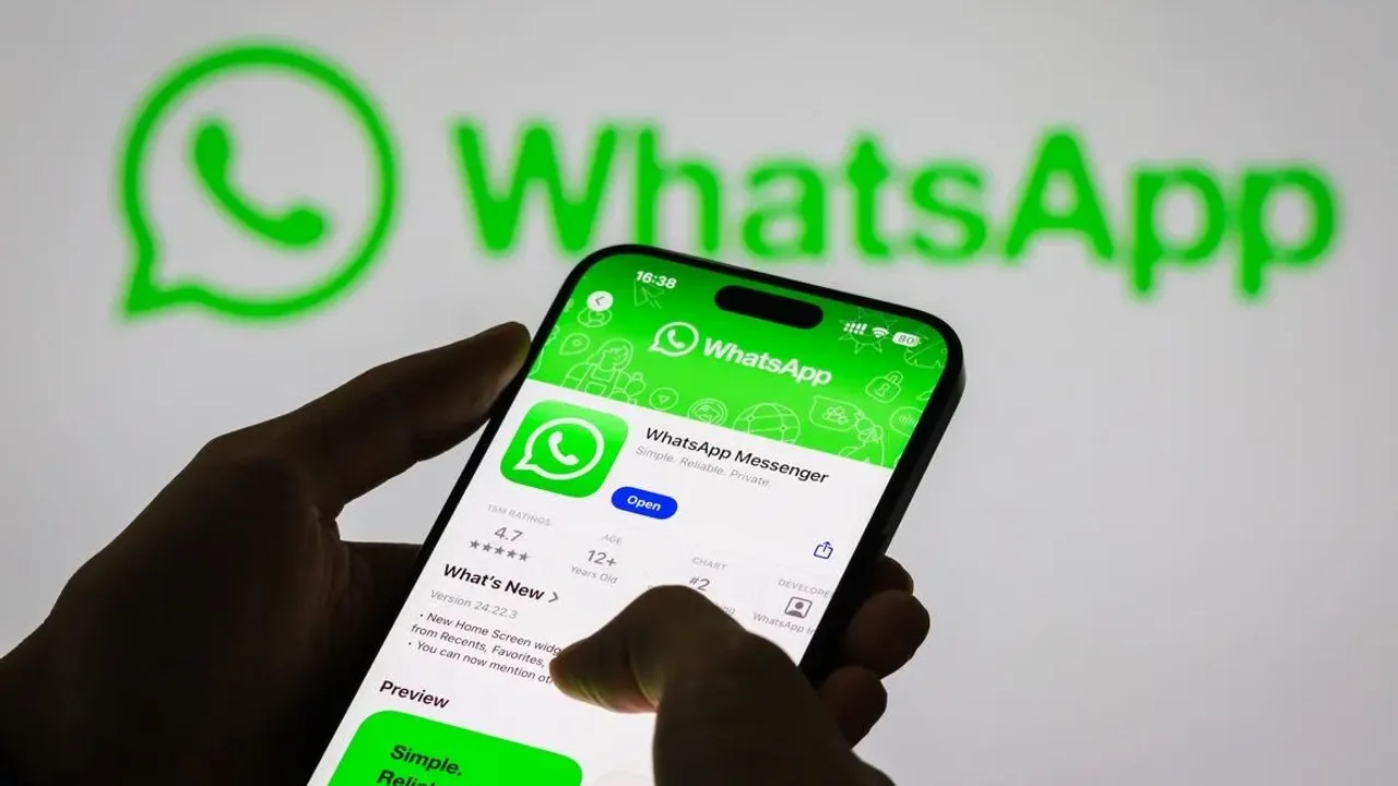 WhatsApp'ta Mesaj Aramak Devrim Yolda: iOS Kullanıcıları İçin Yeni Kısayol Geliyor