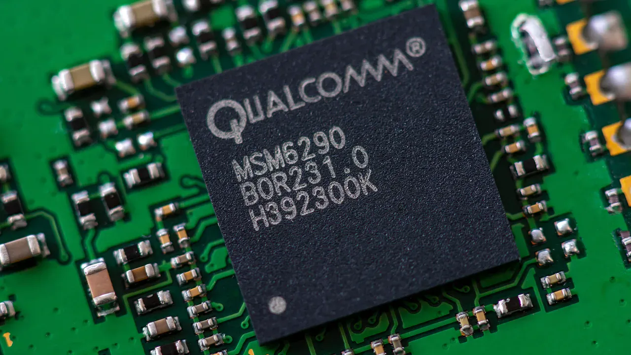 Qualcomm, Çip Fiyatlarına Çift Haneli Zam Yaptı: Yeni Ücretlendirme 1 Eylül'den Başlıyor
