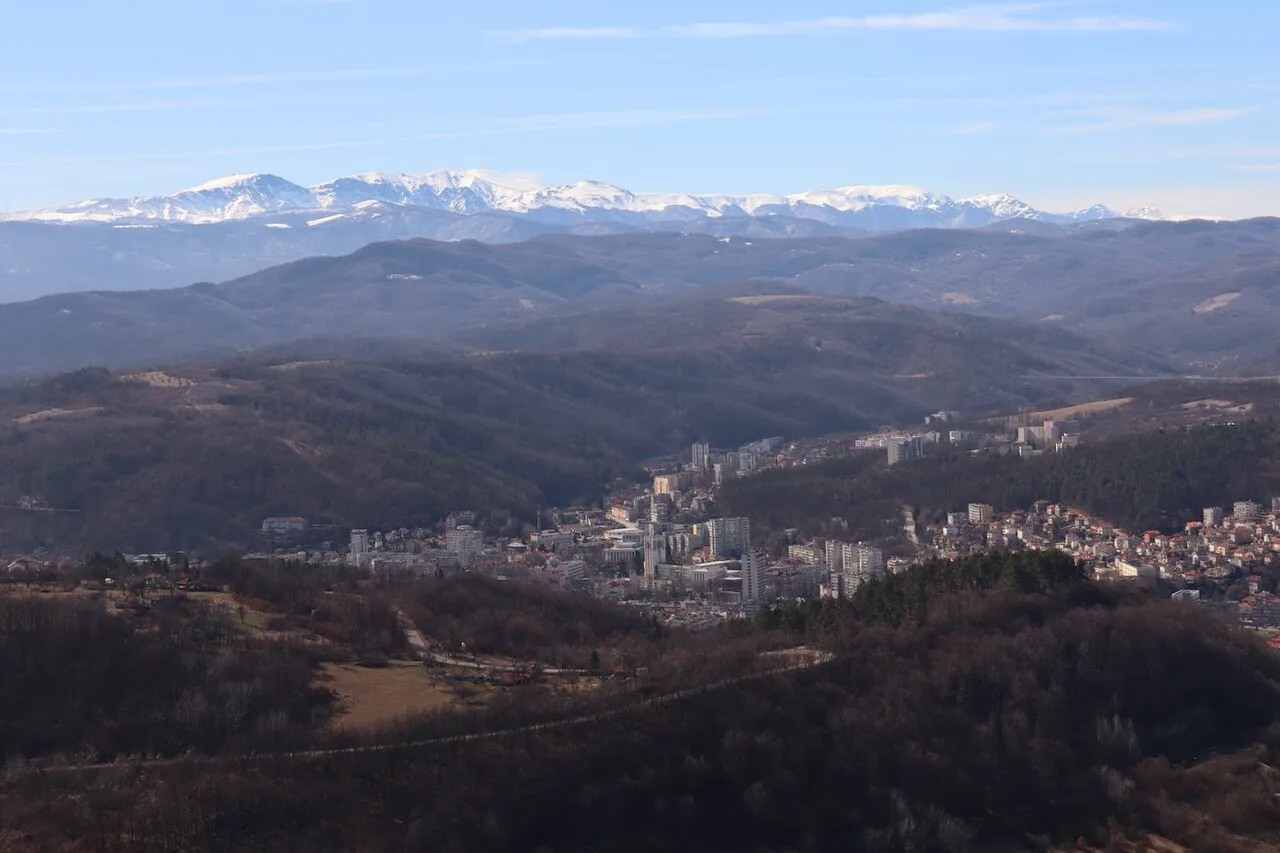 Balkan Dağları eteğindeki Gabrovo kenti