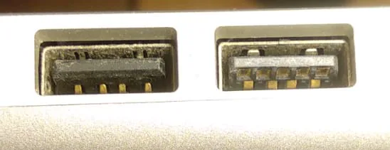 Yan yana duran USB 2.0 ve USB 3.0 Type-A yuvaları