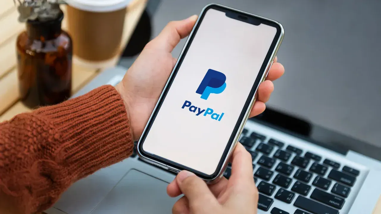 Fintech Devi PayPal'ın Kaderi Belirsiz: Stripe ve Advent ile Dev Satış Görüşmeleri Hızlandı