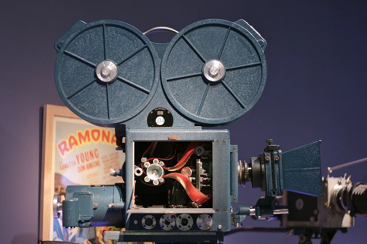 1930'lardan kalma üç şeritli Technicolor kamerası