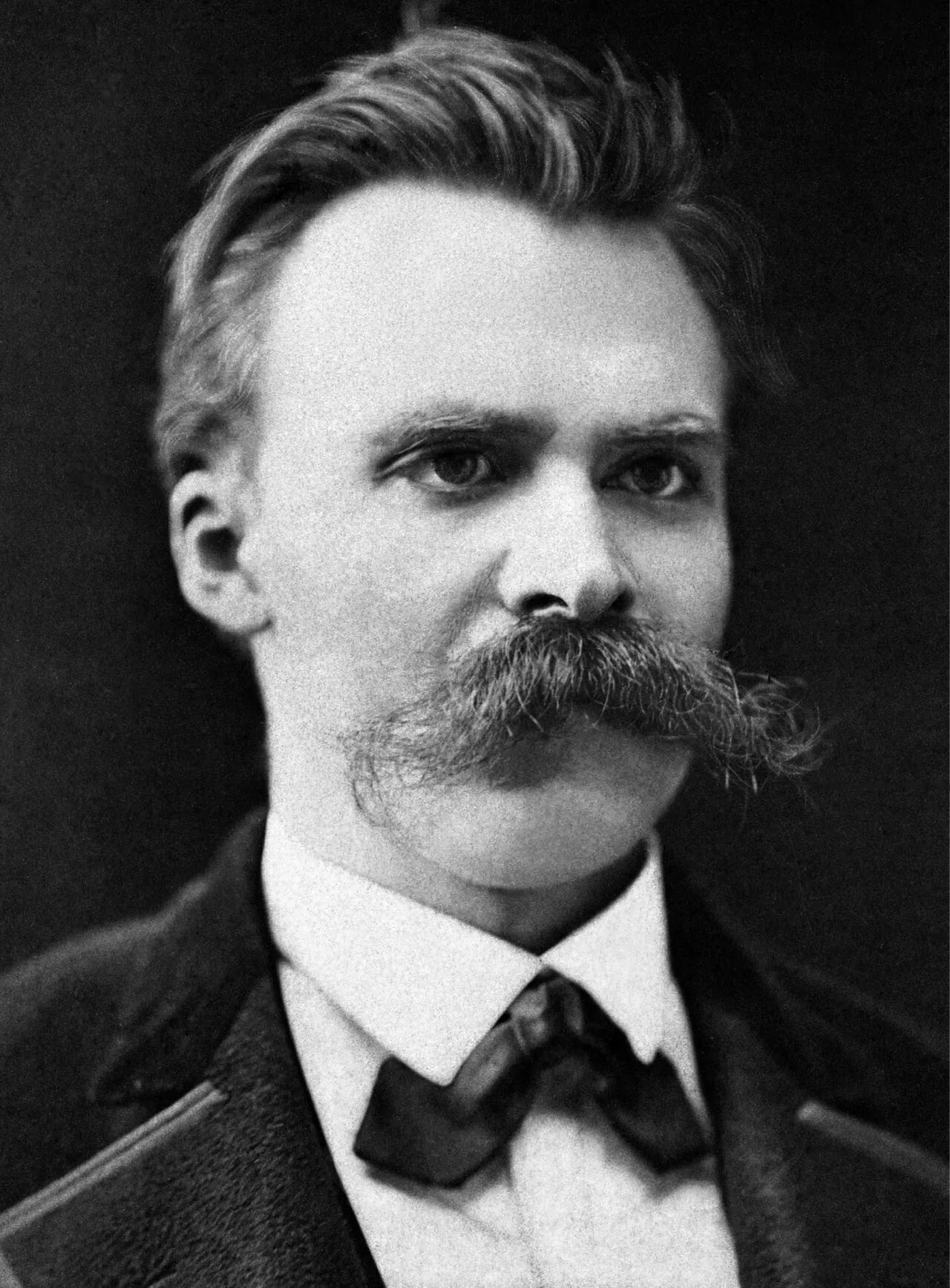 Friedrich Nietzsche, 1875 dolaylarında çekilmiş bir fotoğrafta