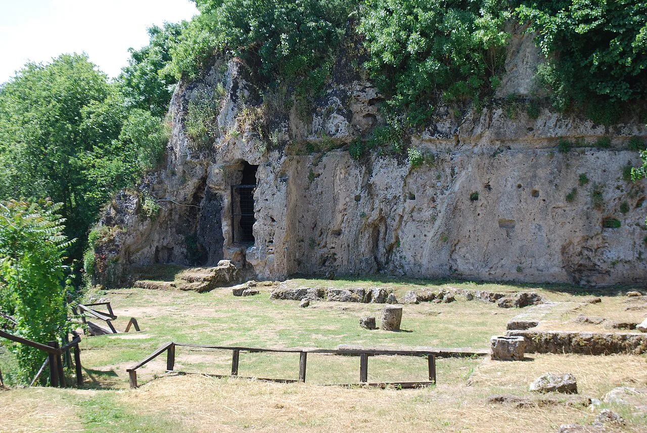 Aristoteles'in İskender'e ders verdiği okul 60 yıldır yanlış yerde mi arandı