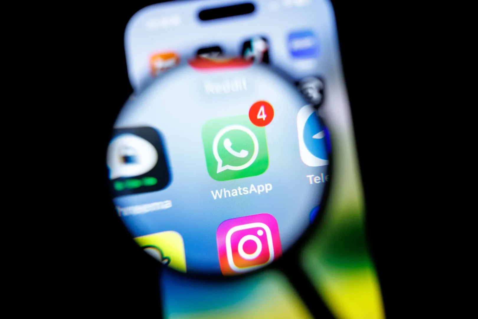 WhatsApp'ta Yaşanan Teknik Sorun: Bazı Hesaplar Yanlışlıkla İncelemeye Alındı