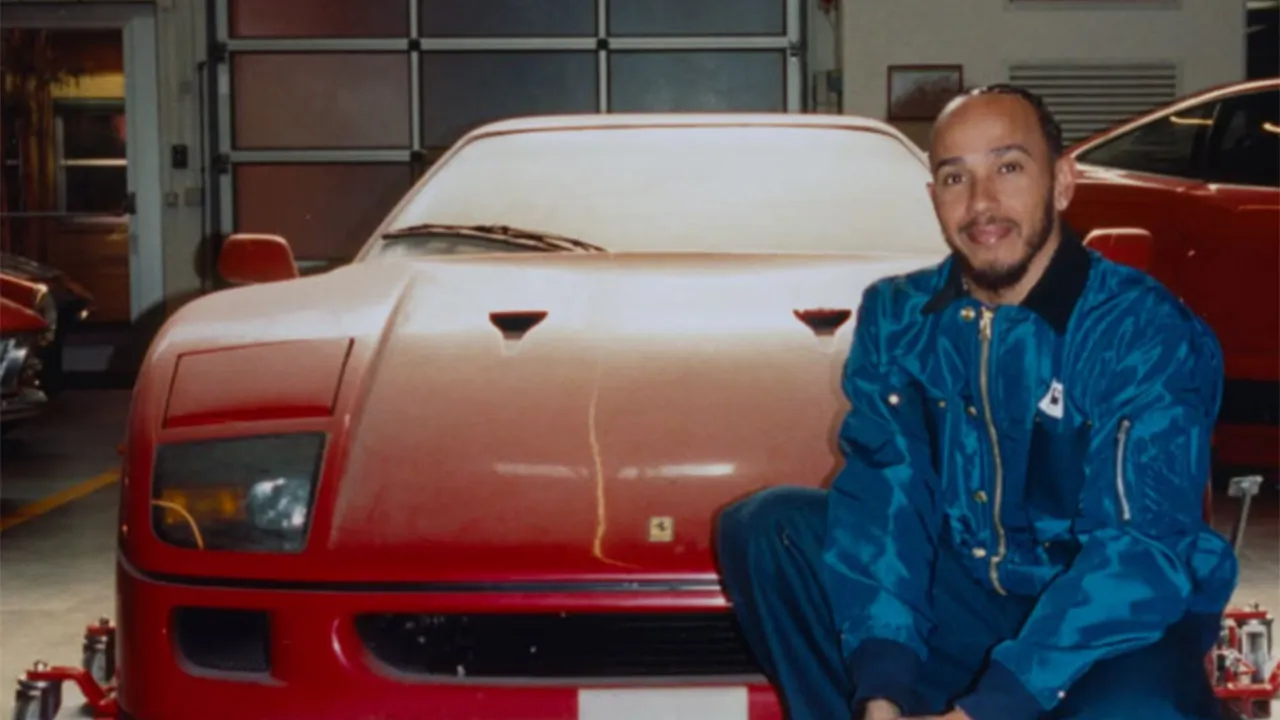 Lewis Hamilton'un Yeni Ferrari'si: 30 Yıllık Garaj Bekleyişinden Çıkan Efsane F40
