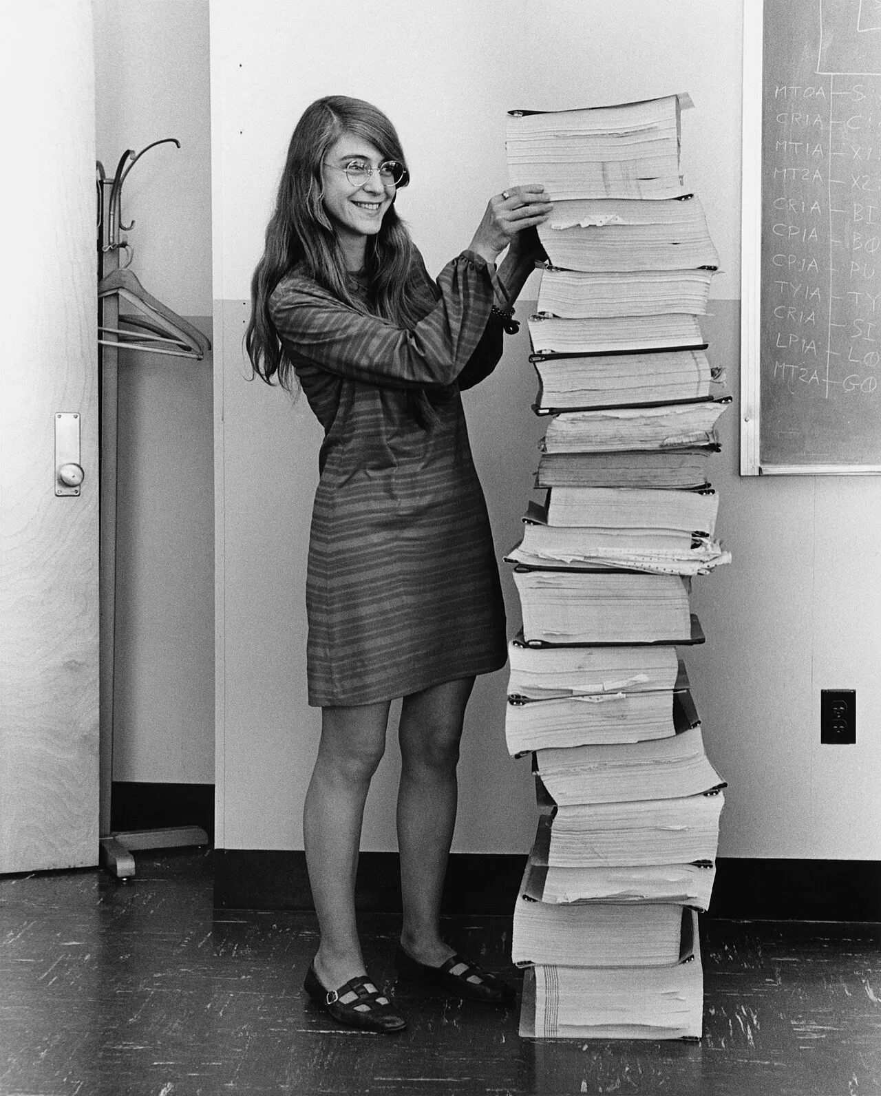 Margaret Hamilton ve 1202 alarmı: Ay'a inişi kurtaran tasarım fikri