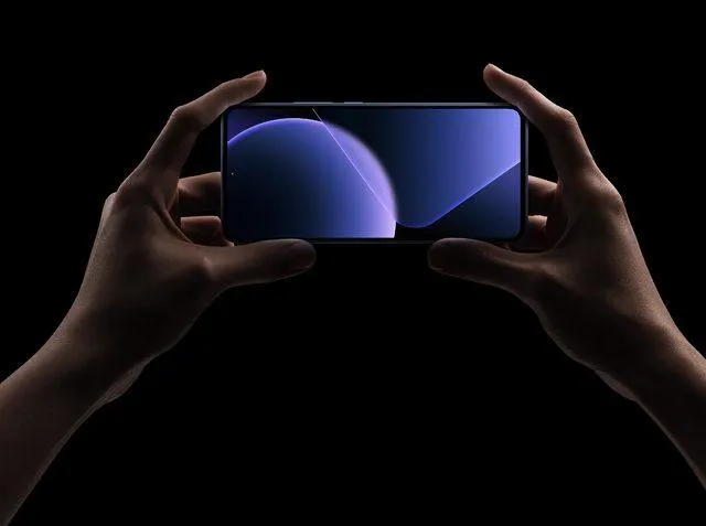 AMOLED Ekran Yanığı (Burn‑In) Neden Oluşur? Önleme Yöntemleri ve Farklılaşan İzler