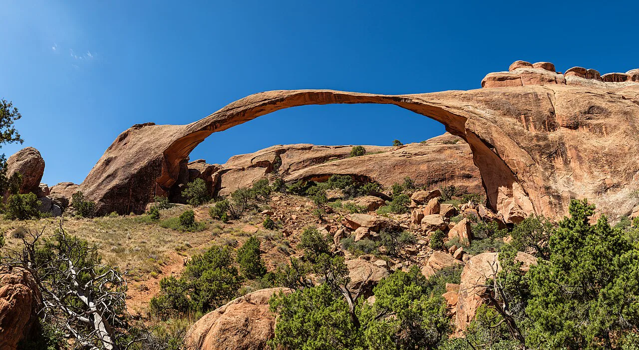 Landscape Arch, Utah'daki Arches Ulusal Parkı