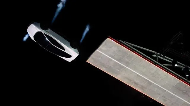 Tesla Roadster'ın 'Uçuşu' Gerçek mi? Sosyal Medyadaki Sahte ve Dolandırıcılık İddialarına Açıklık Getirildi