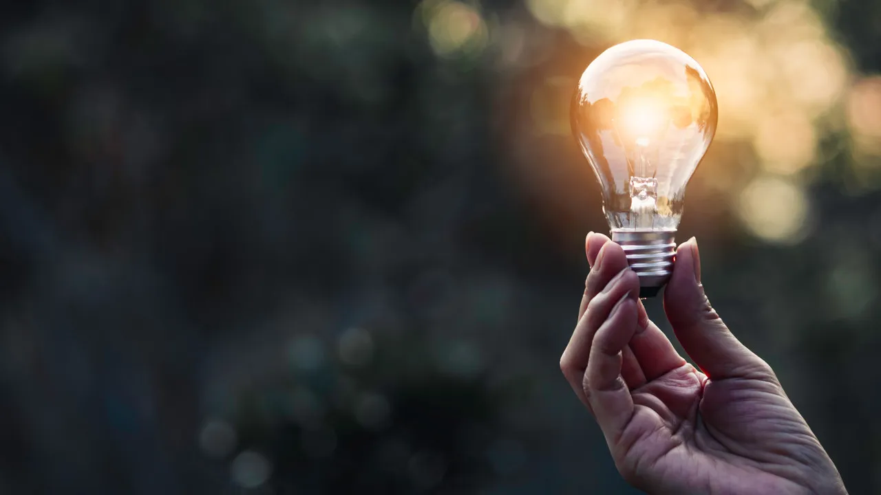 Lambayı Kapattığınızda Işık Nereye Gider? Fotonların Yolculuğu ve Enerji Dönüşümü