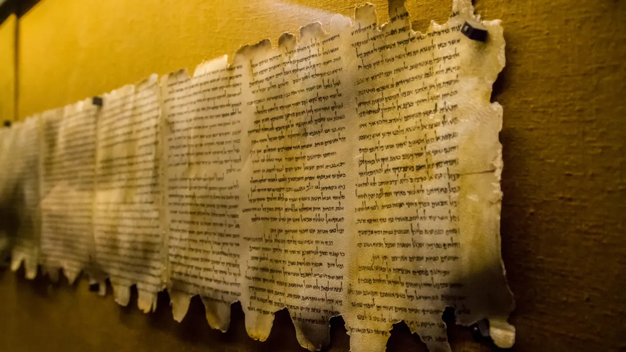 Qumran Topluluğunun 364 Günlük Takvimi: Yeni Araştırma Kadim Sırları Aydınlatıyor