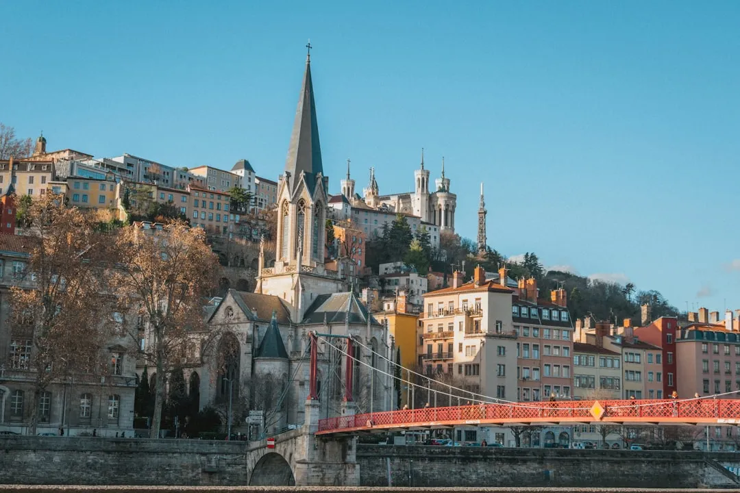 Lyon’un Karanlık Yüzü: The Exorcist of Lyon Kanal+’da 14 Eylül’de Debüt Ediyor