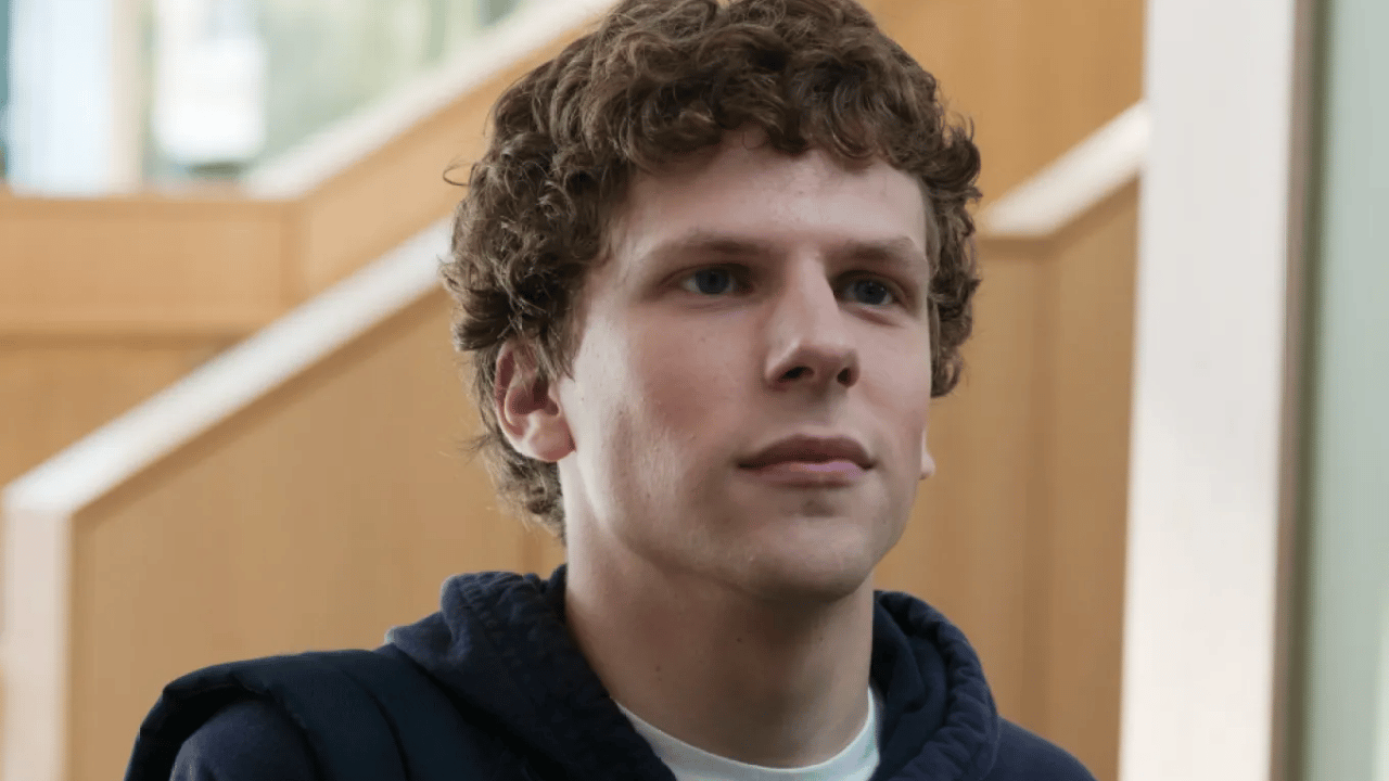 Jesse Eisenberg, “The Social Reckoning”te Mark Zuckerberg’i Canlandırmak İçin Ne Kadar Mücadele Etti?