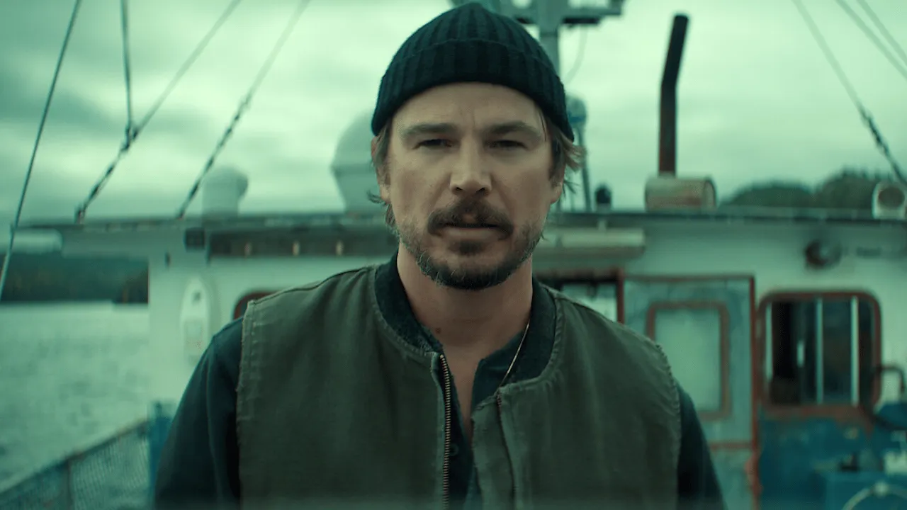 Netflix'te Yeni Gerilim Fırtınası: Josh Hartnett'lı 'Below', 2026'da İzleyicileri Büyülüyor